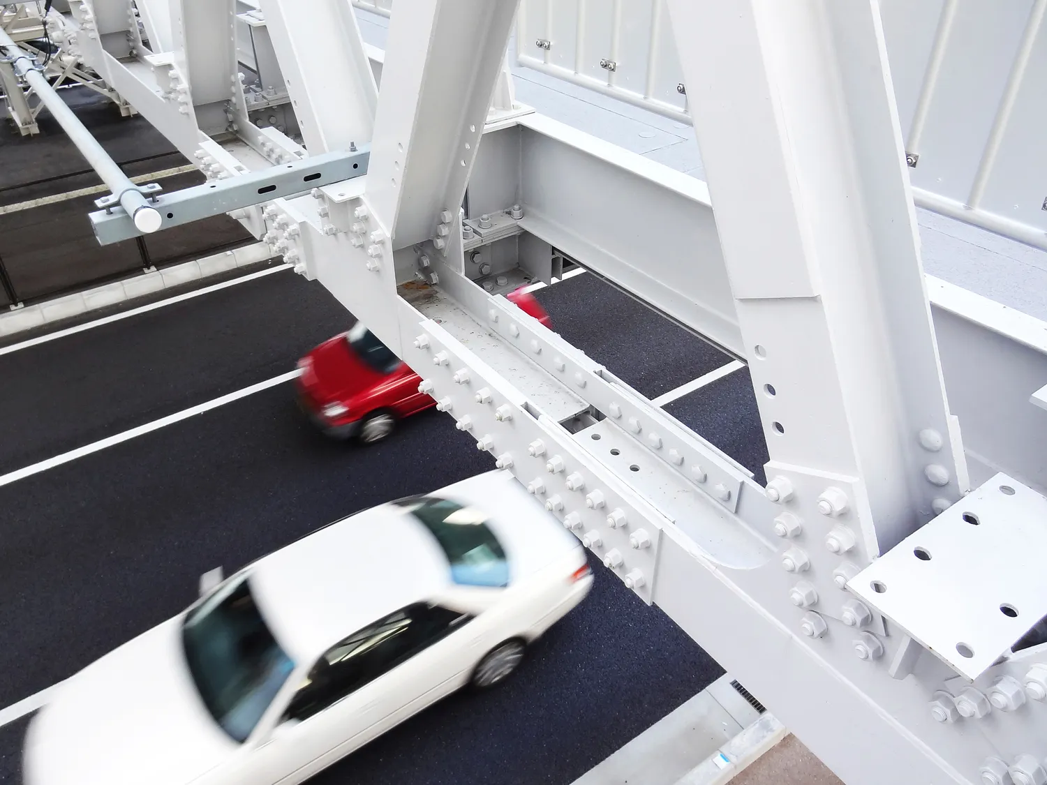 Jak działa klimatyzacja samochodowa?