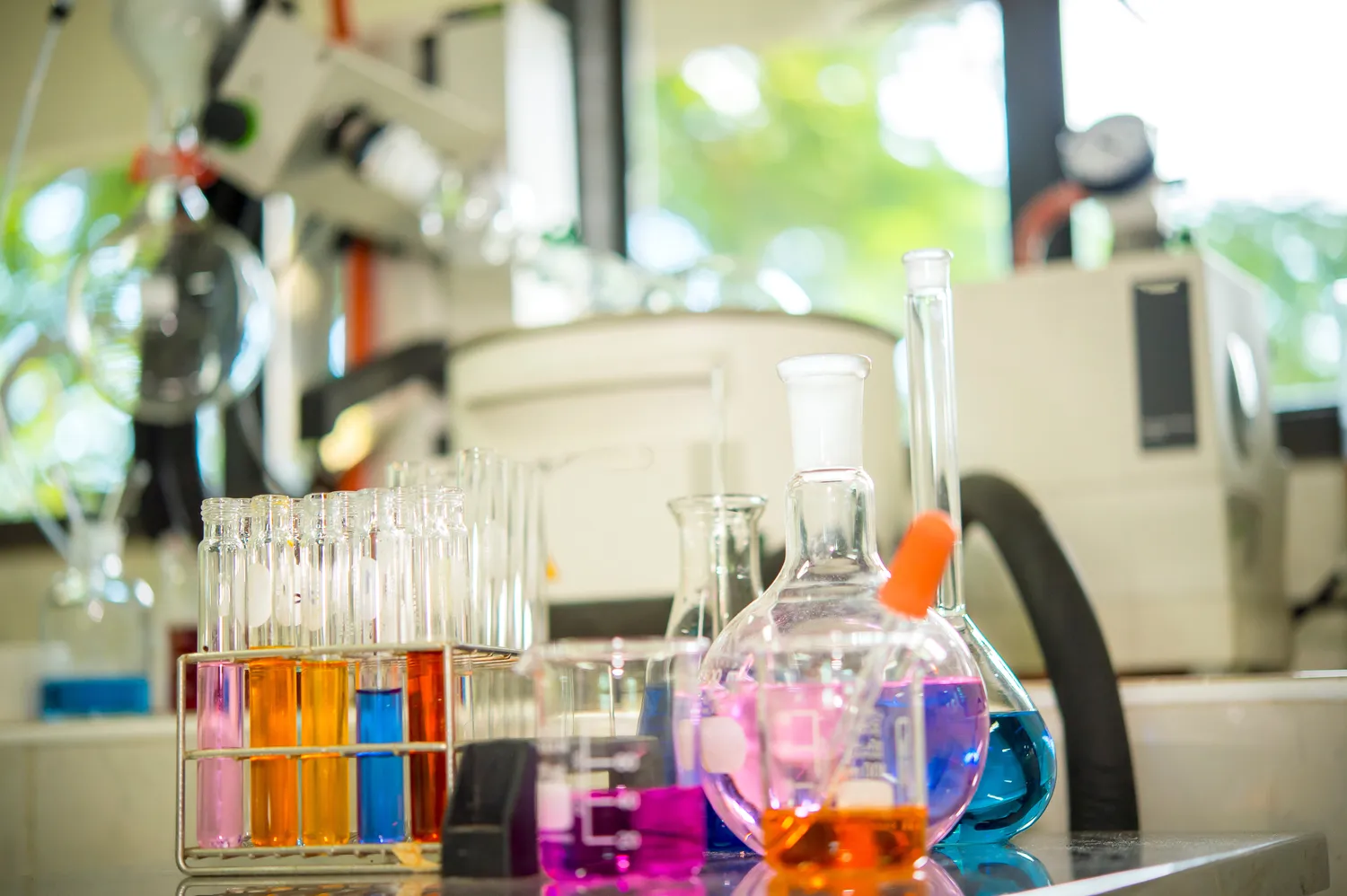 Przemysł to który sektor gospodarki?