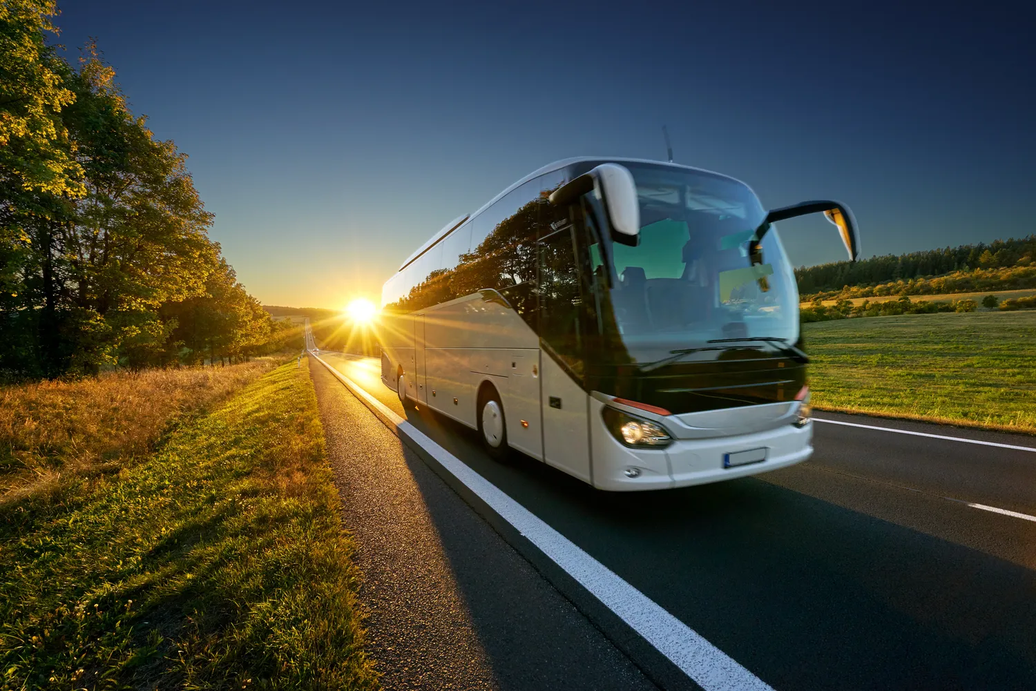 Wynajem autokaru 30 osób cena Szczecin